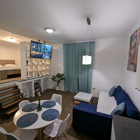 Fantabulous Downtown Abode W King Bed, 65" Tv, Washer And Tumble Dryer Zagreb Exterior foto